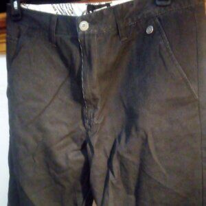 VANS 32'W black shorts men's